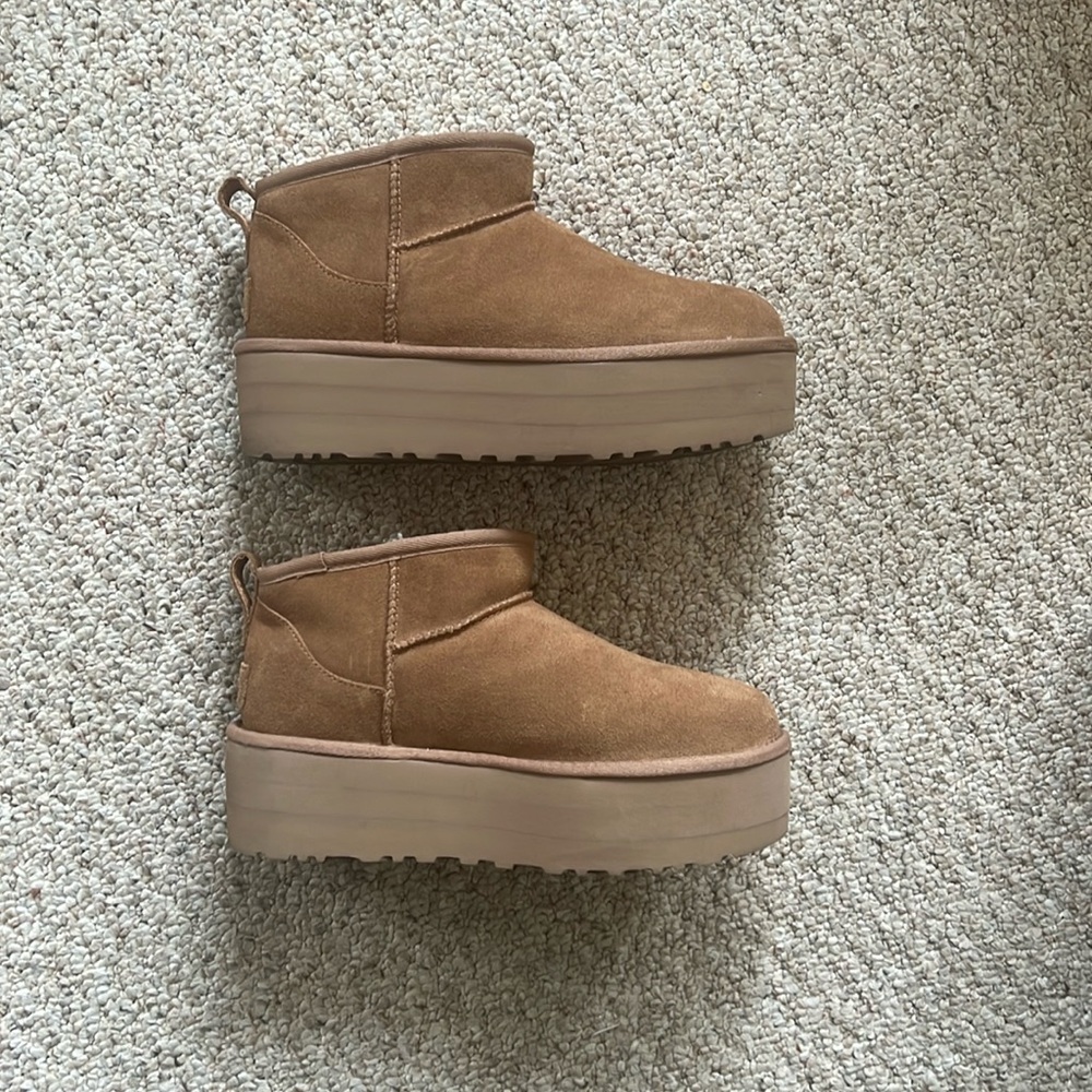 Ugg Ultra Mini Platform